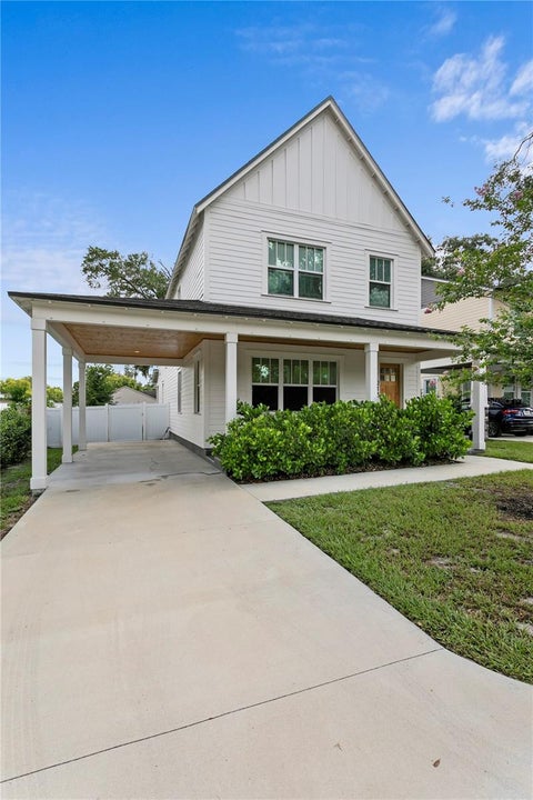 Photo of 213 W Elm Street, Tampa, FL 33604 (MLS # TB8524770)