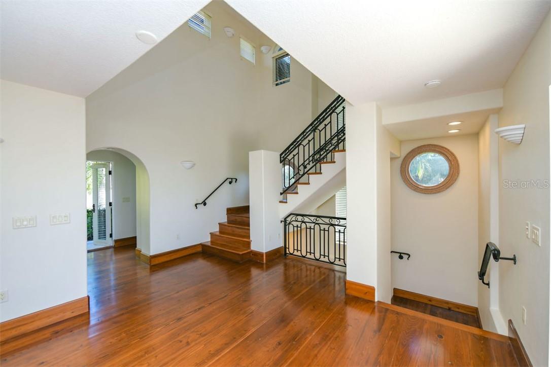 CASEY KEY - Residential