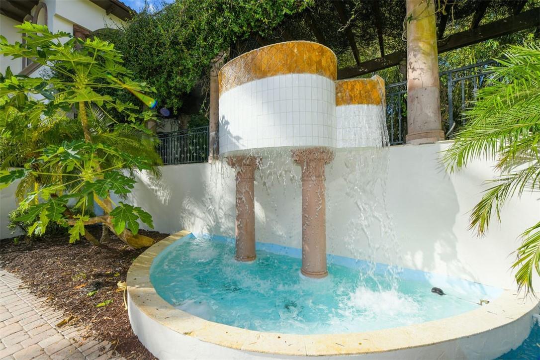 CASEY KEY - Residential