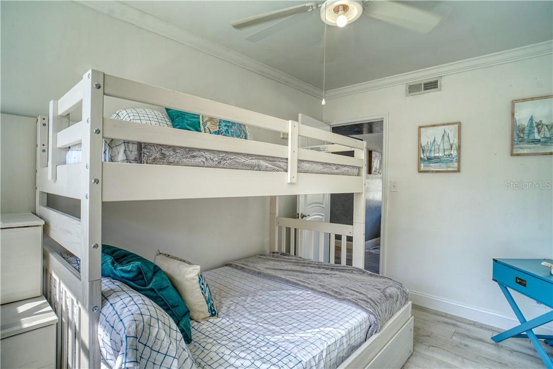 VINA-DEL-MAR SEC 2 ADD - Residential Lease