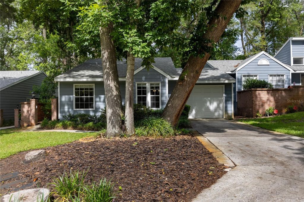 Photo of 430 NW 48th Boulevard, Gainesville, FL 32607 (MLS # GC540513)