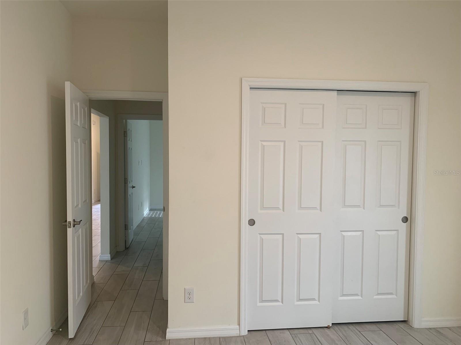 ROTONDA LAKES - Residential Lease