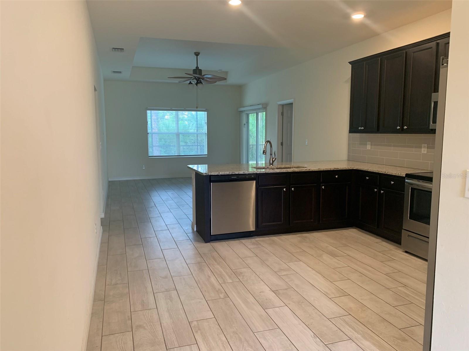 ROTONDA LAKES - Residential Lease