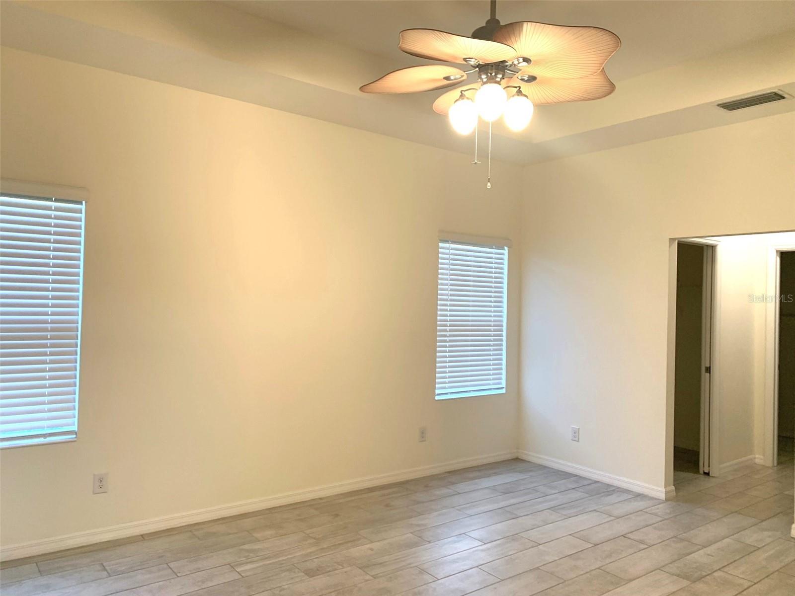 ROTONDA LAKES - Residential Lease