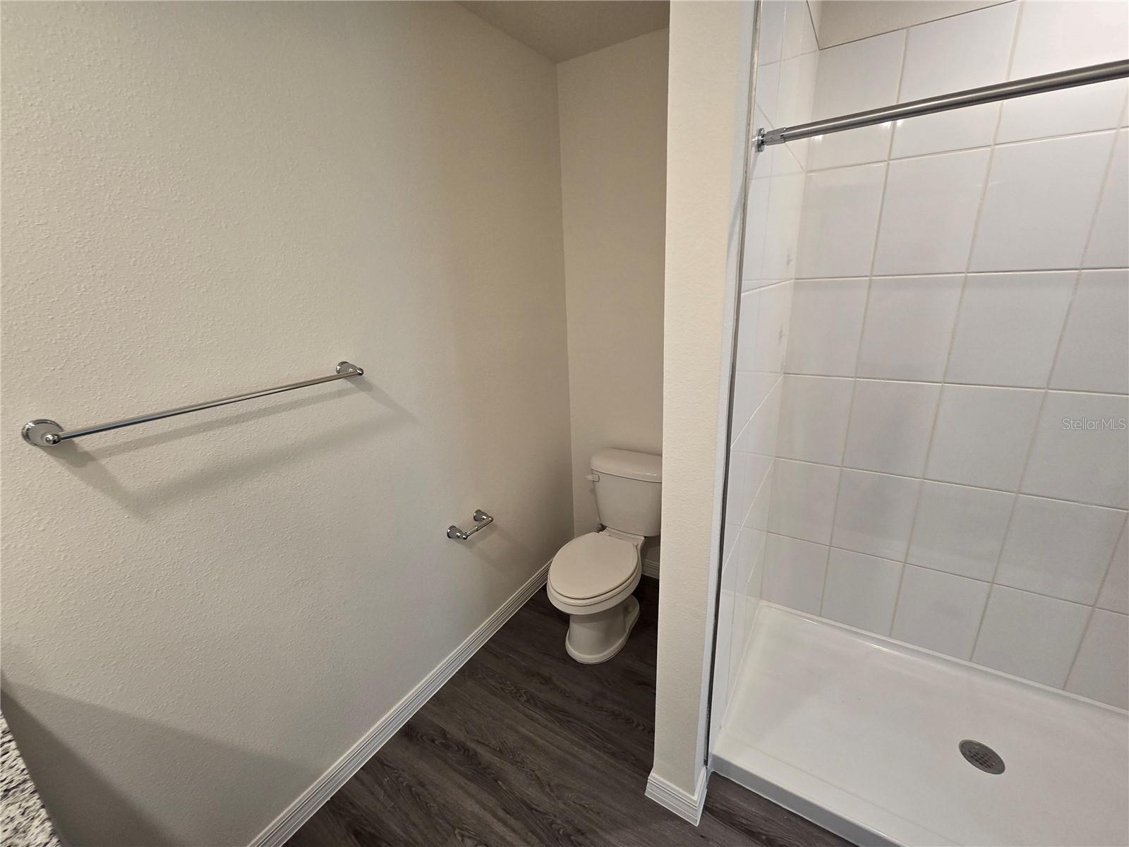 TWO RIVERS PRCL A2 PH A - Residential Lease