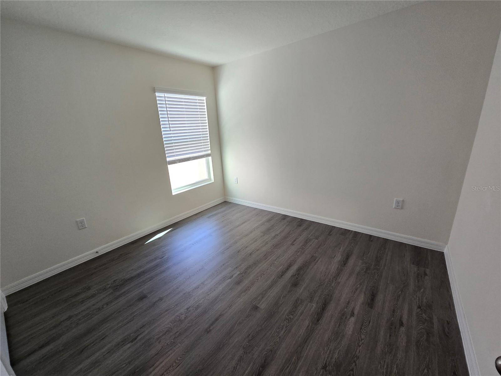 TWO RIVERS PRCL A2 PH A - Residential Lease