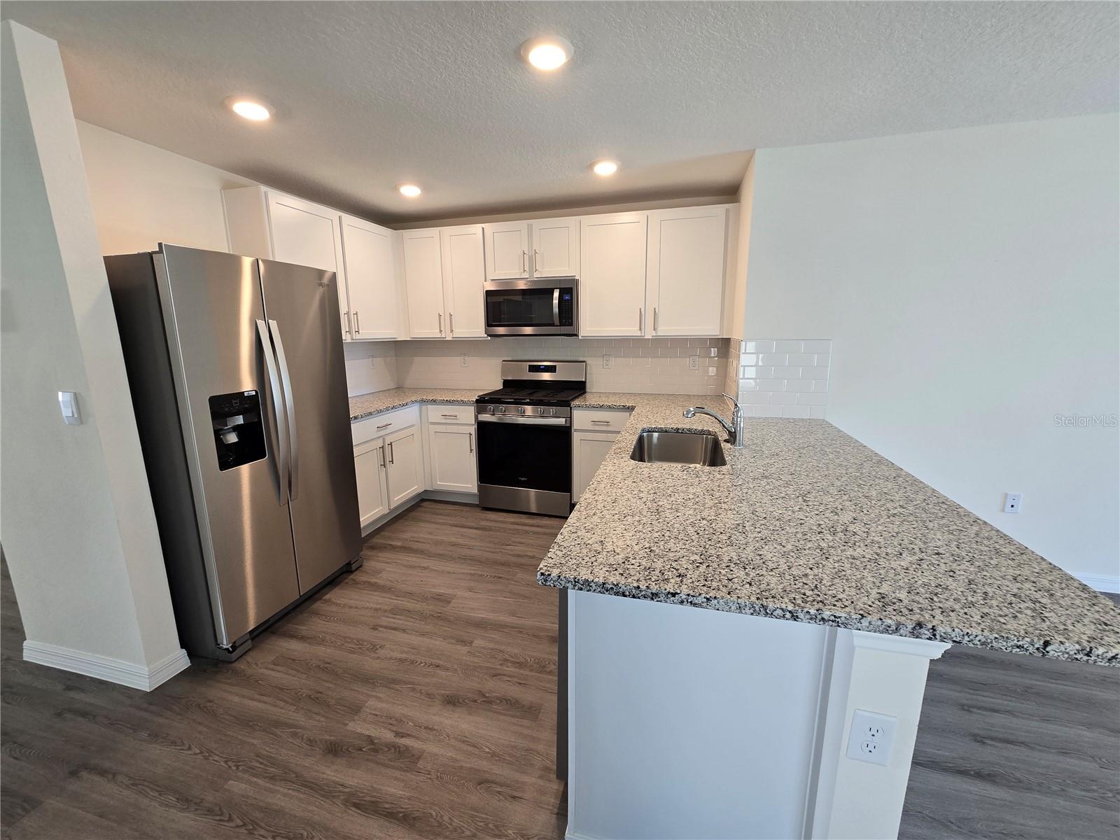 TWO RIVERS PRCL A2 PH A - Residential Lease