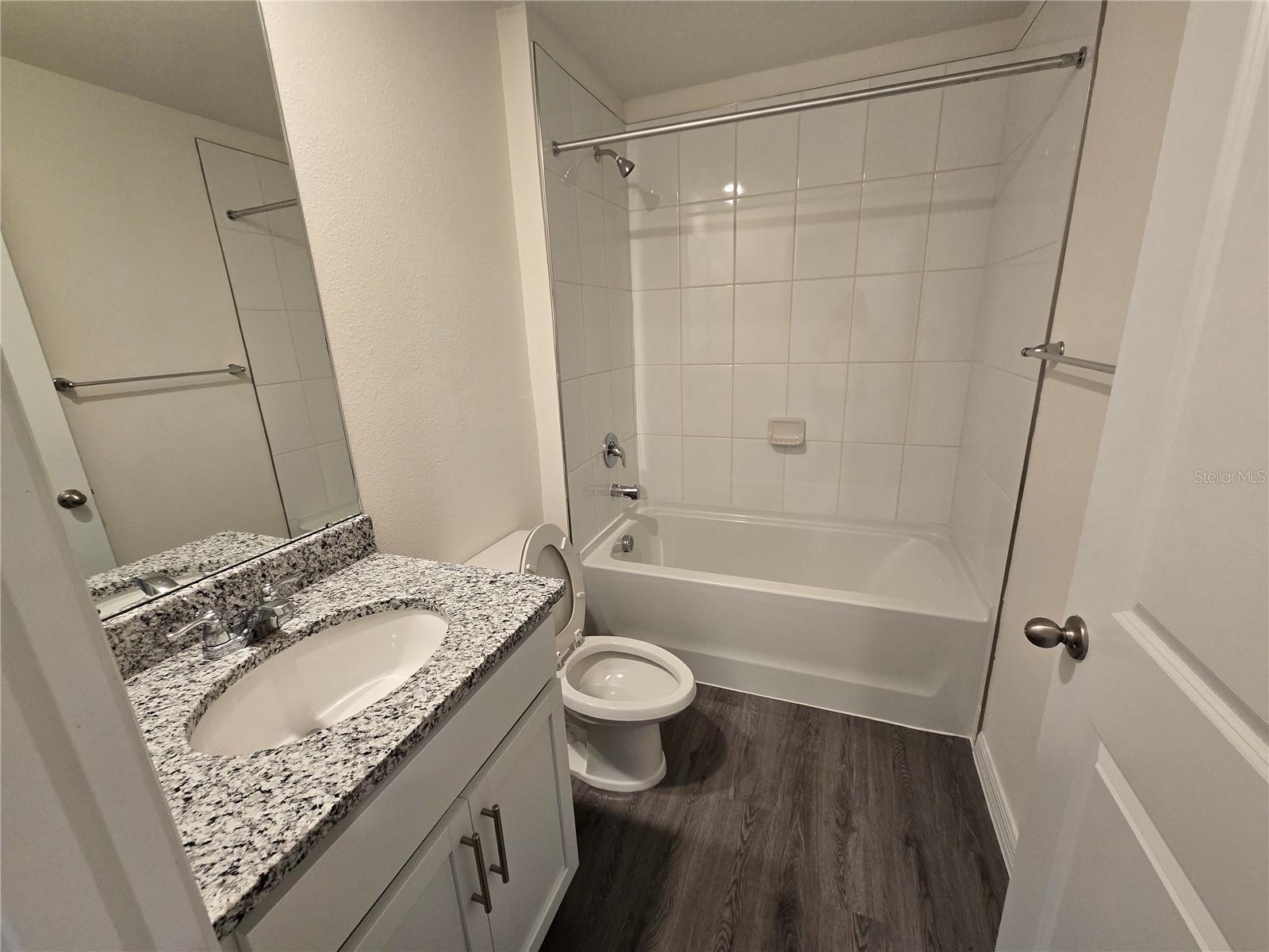 TWO RIVERS PRCL A2 PH A - Residential Lease