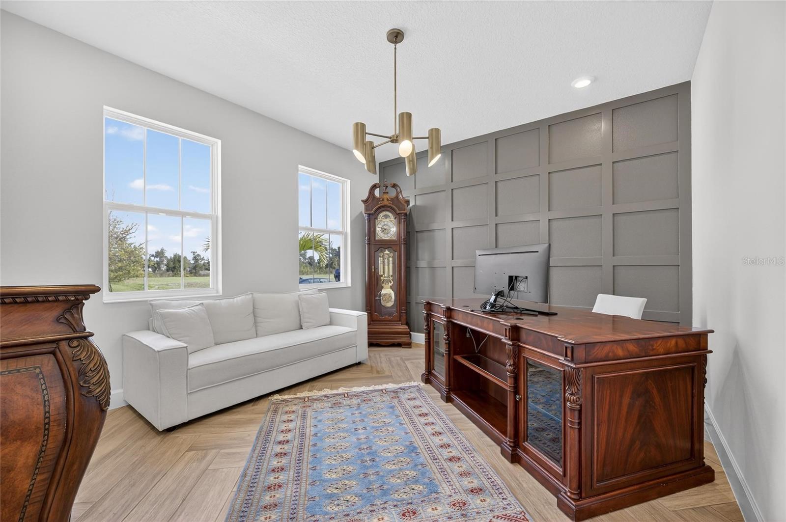 MIRABAY - Residential