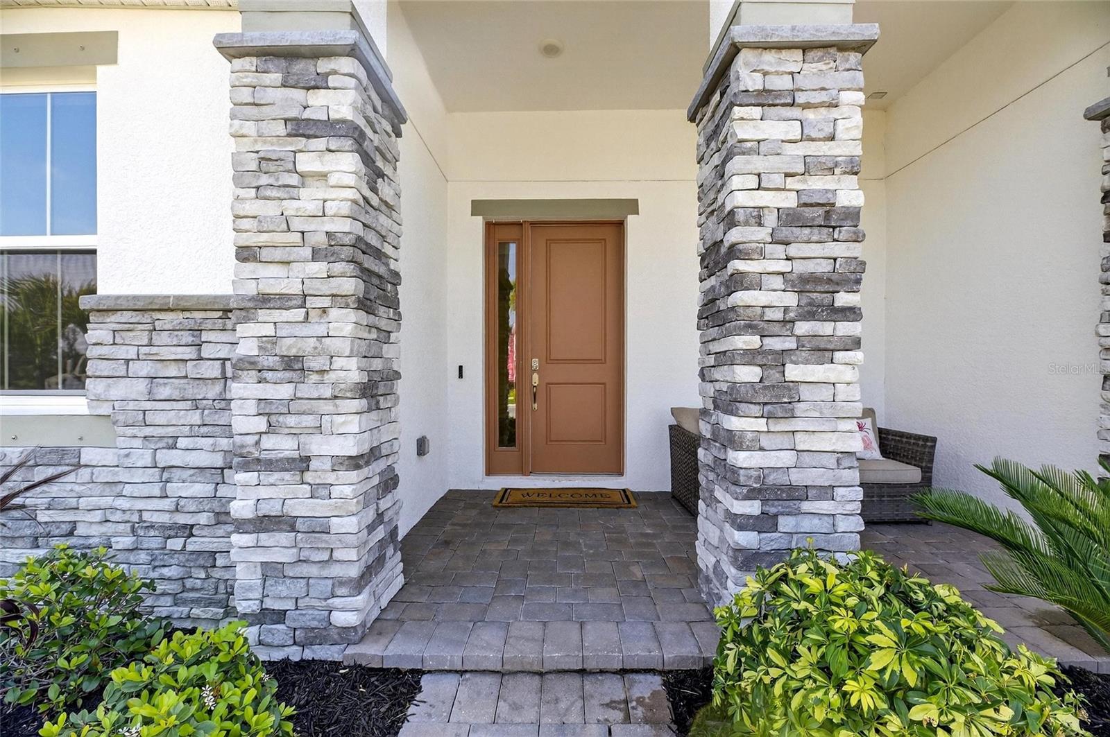 MIRABAY - Residential