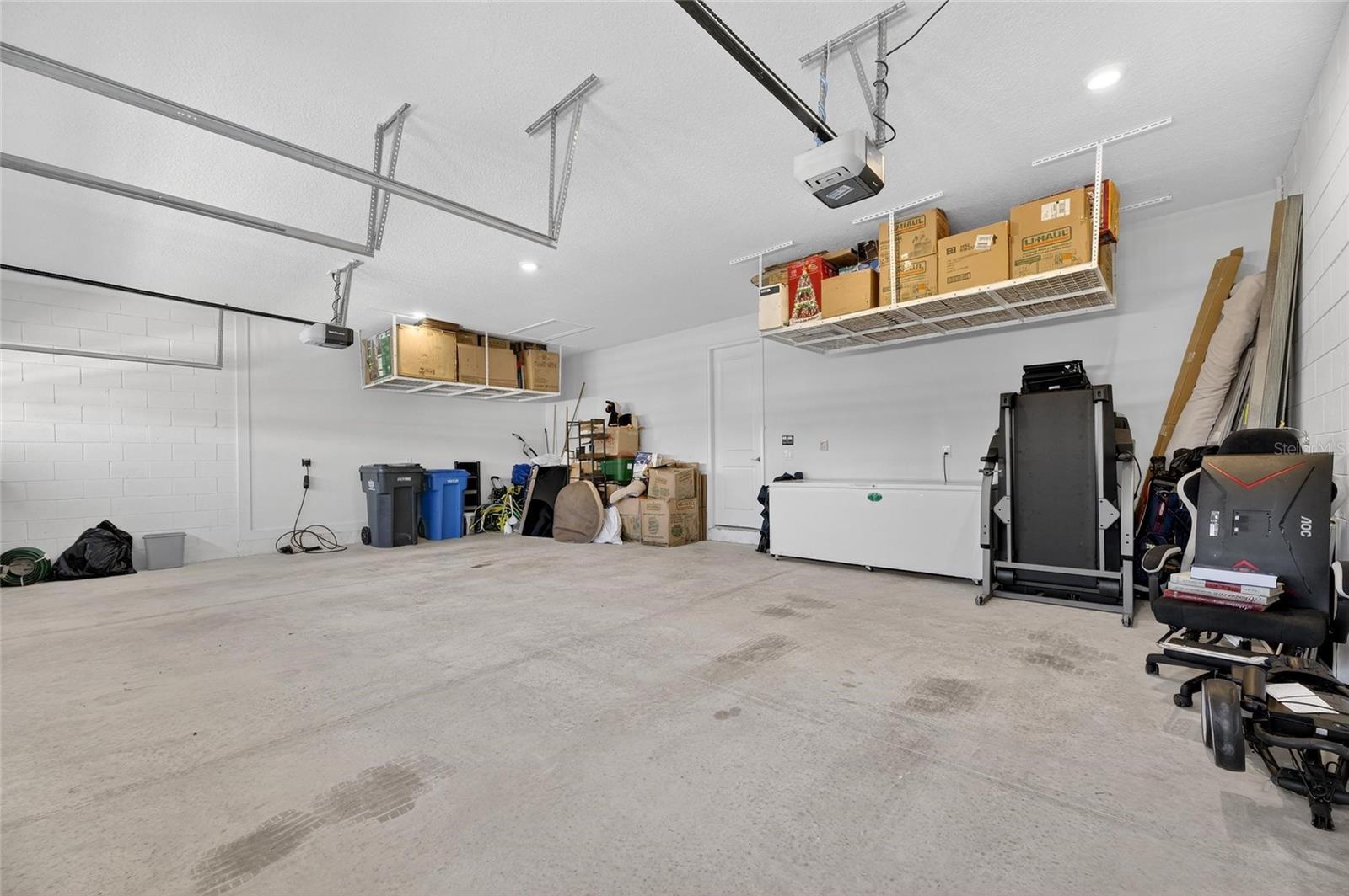 MIRABAY - Residential