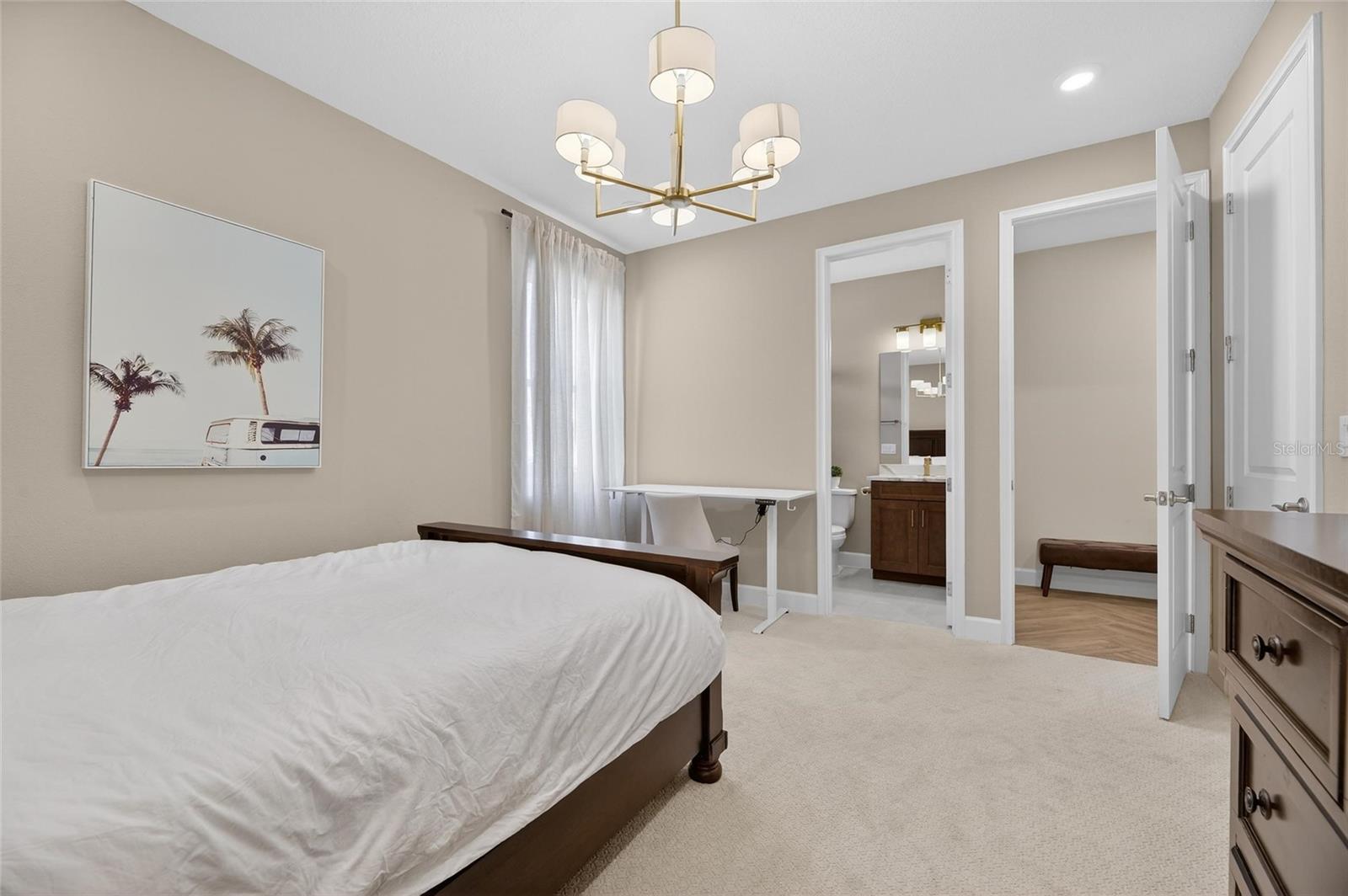 MIRABAY - Residential