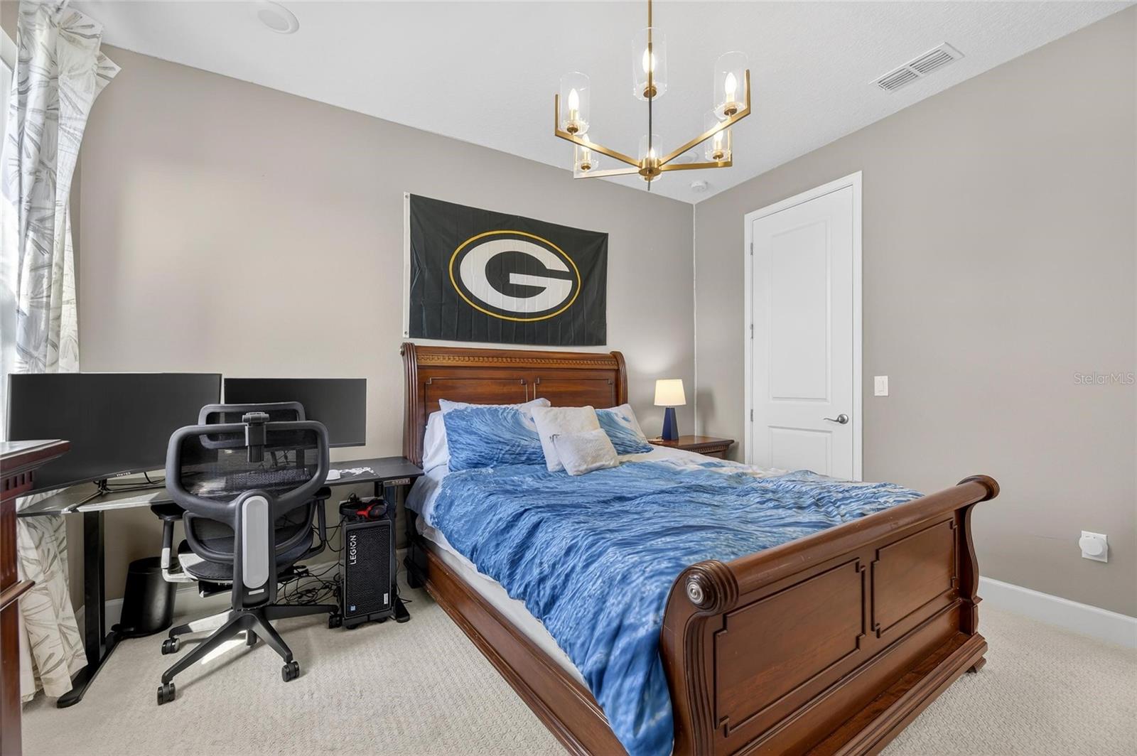 MIRABAY - Residential