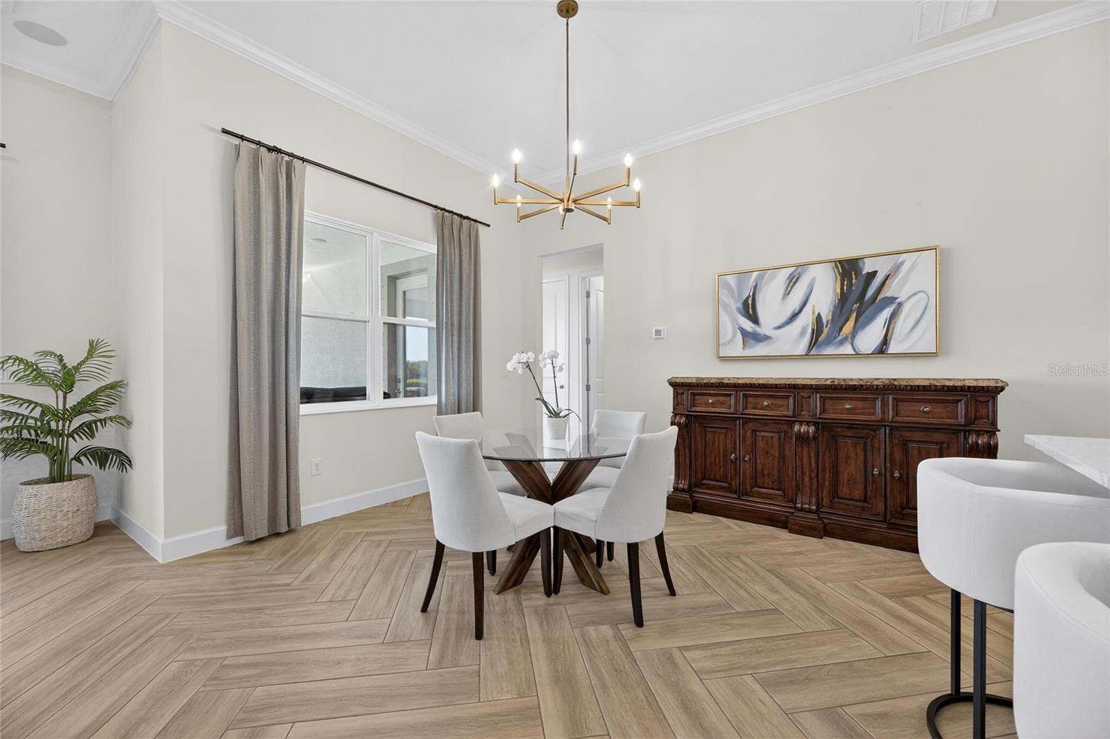 MIRABAY - Residential