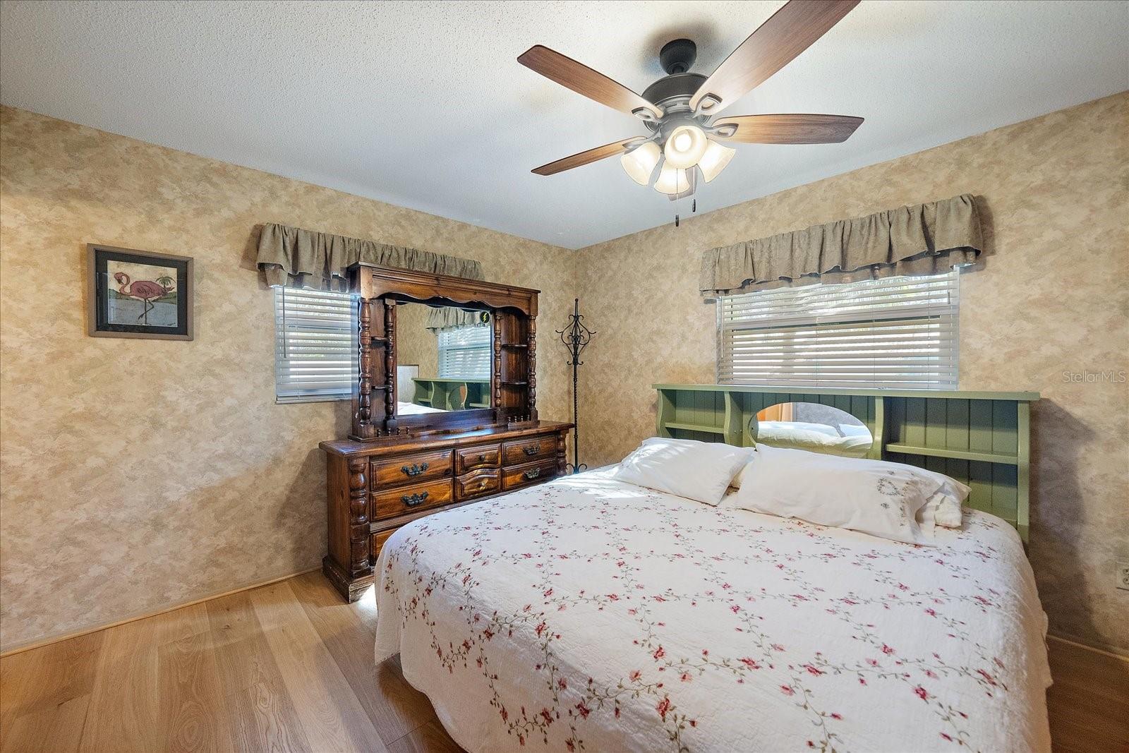 MEAD HELEN D - Residential