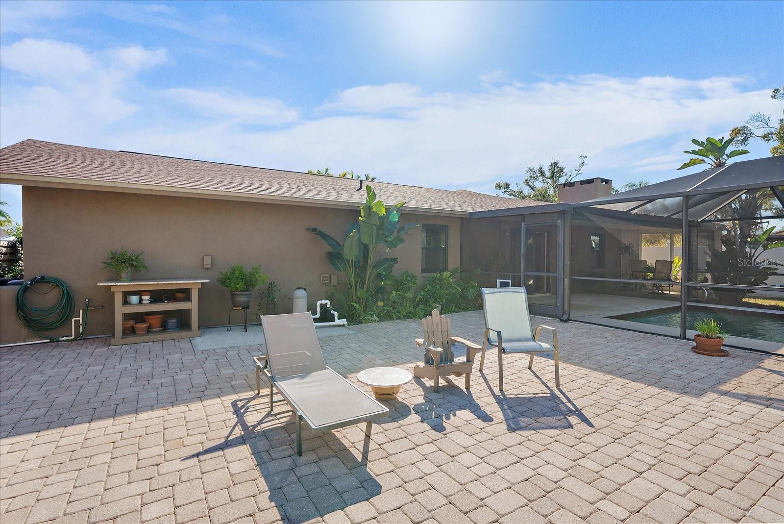 MEAD HELEN D - Residential