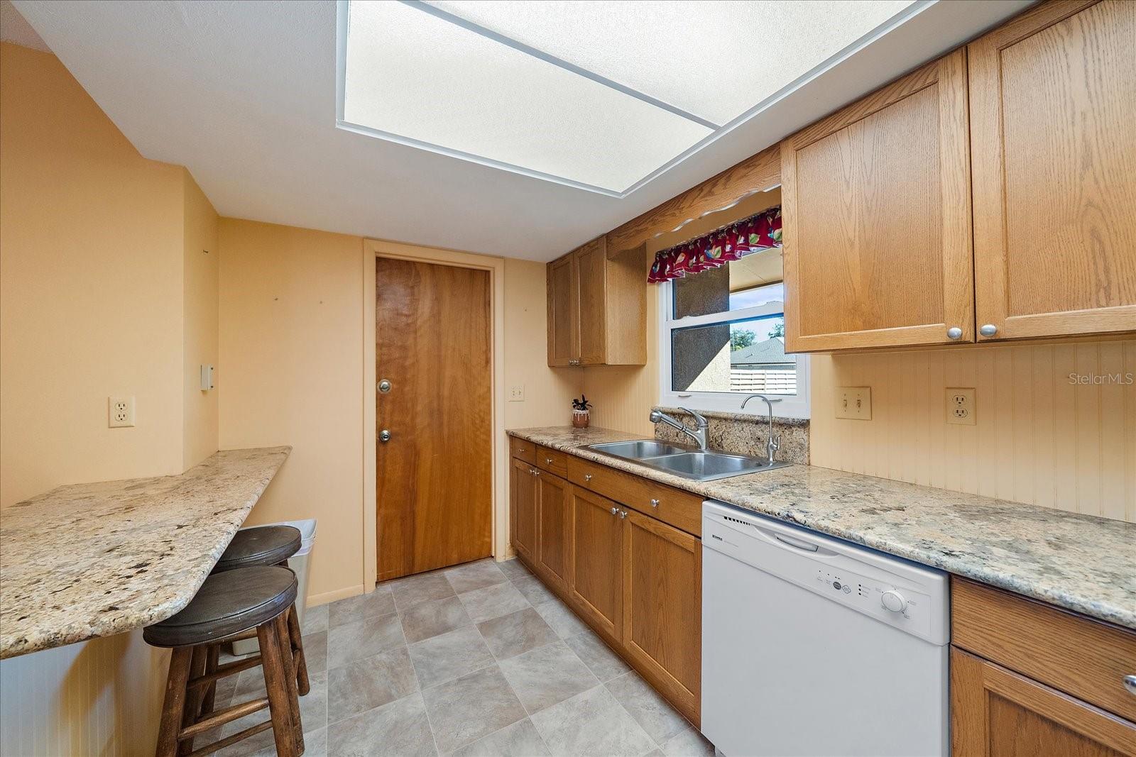 MEAD HELEN D - Residential