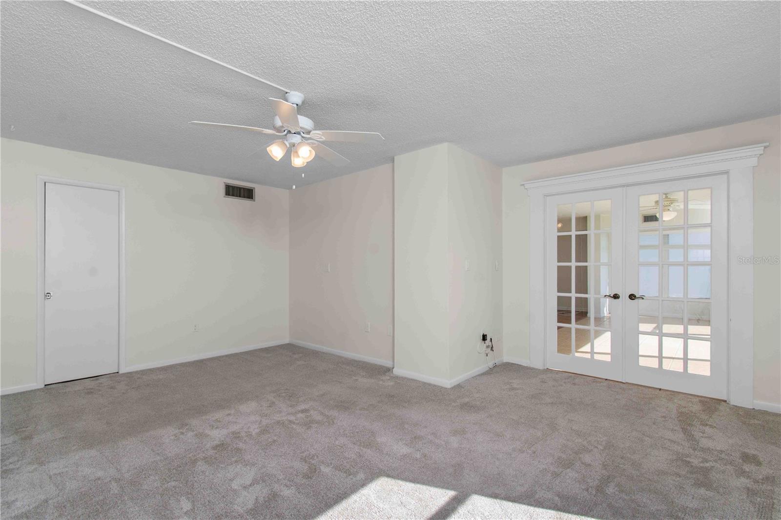 TOWN SHORES OF GULFPORT - Residential