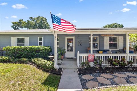 A home in TAMPA