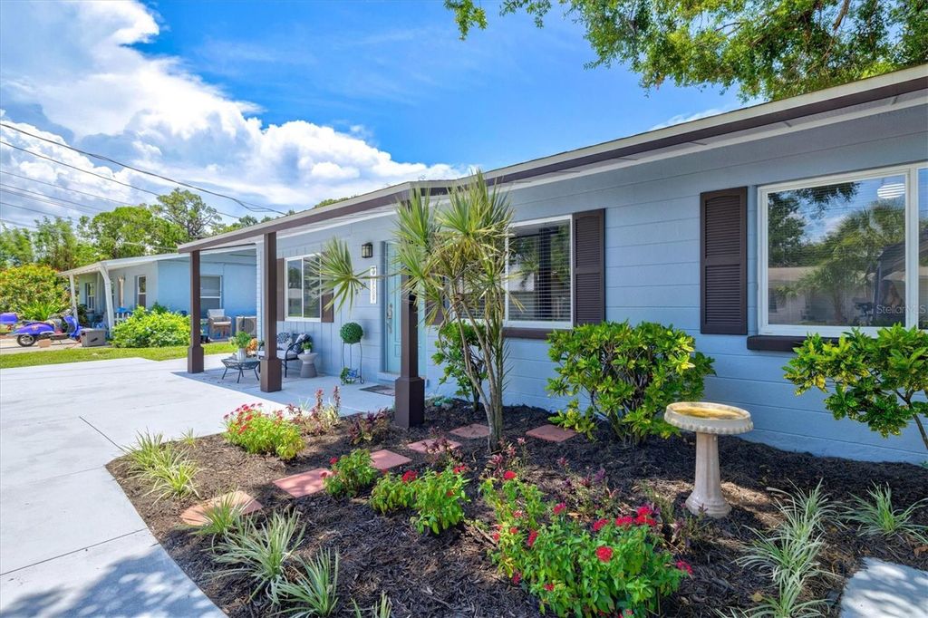 Photo of 2432 Aspinwall Street, Sarasota, FL 34237 (MLS # A4657397)