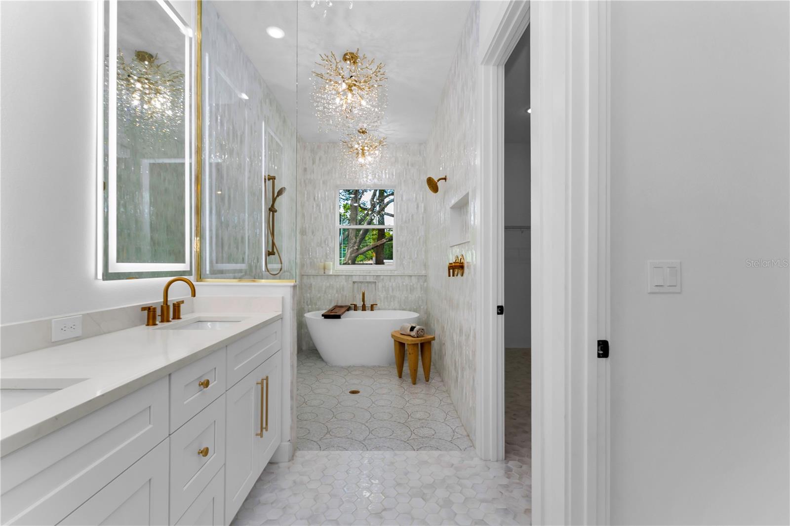 ROLLING RANCH ESTATES - Residential
