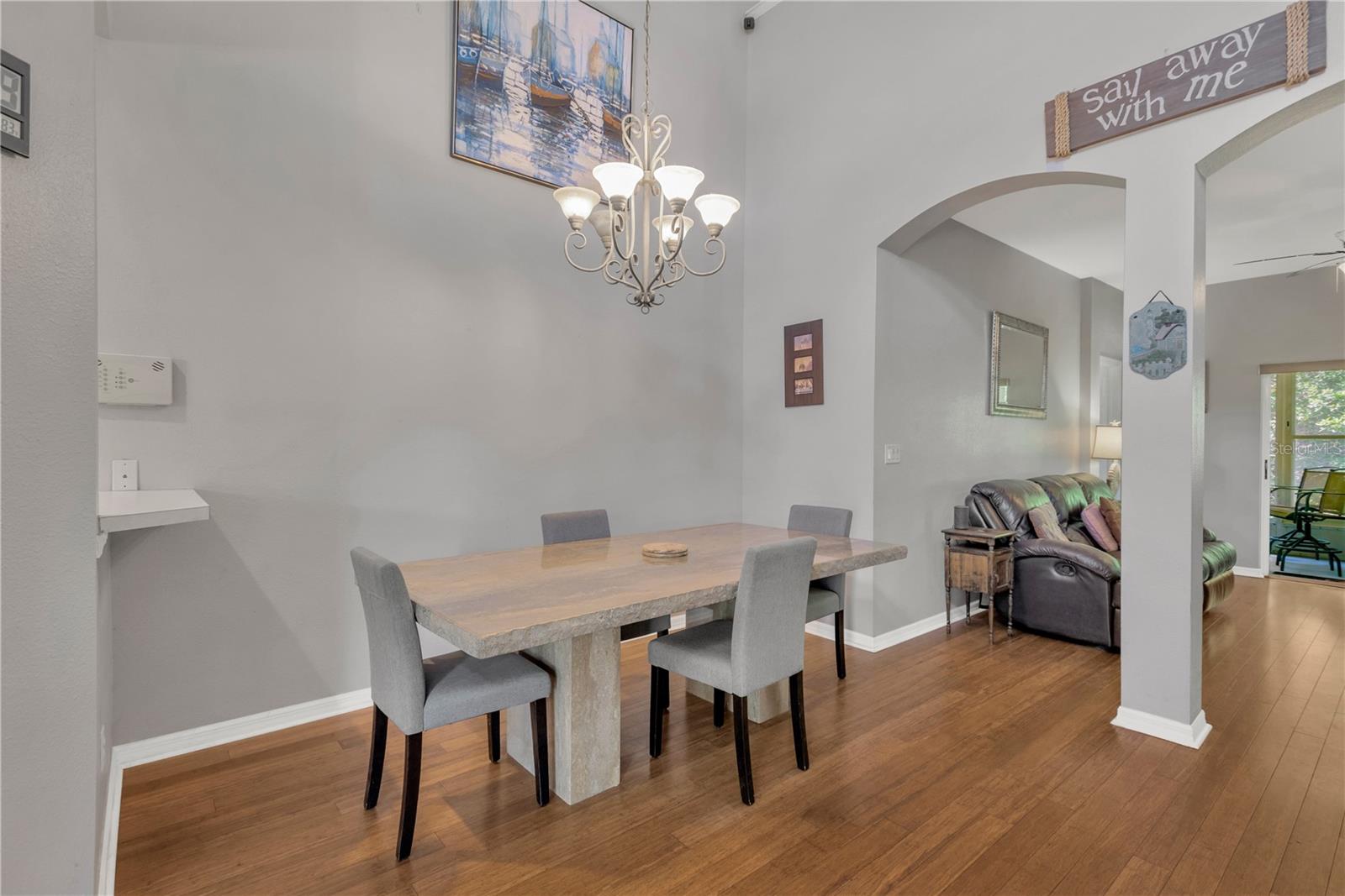 CASA BLANCA - Residential