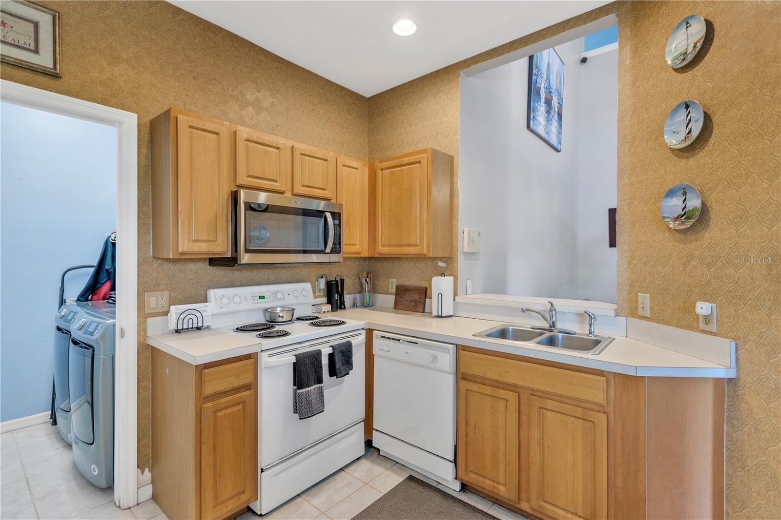 CASA BLANCA - Residential