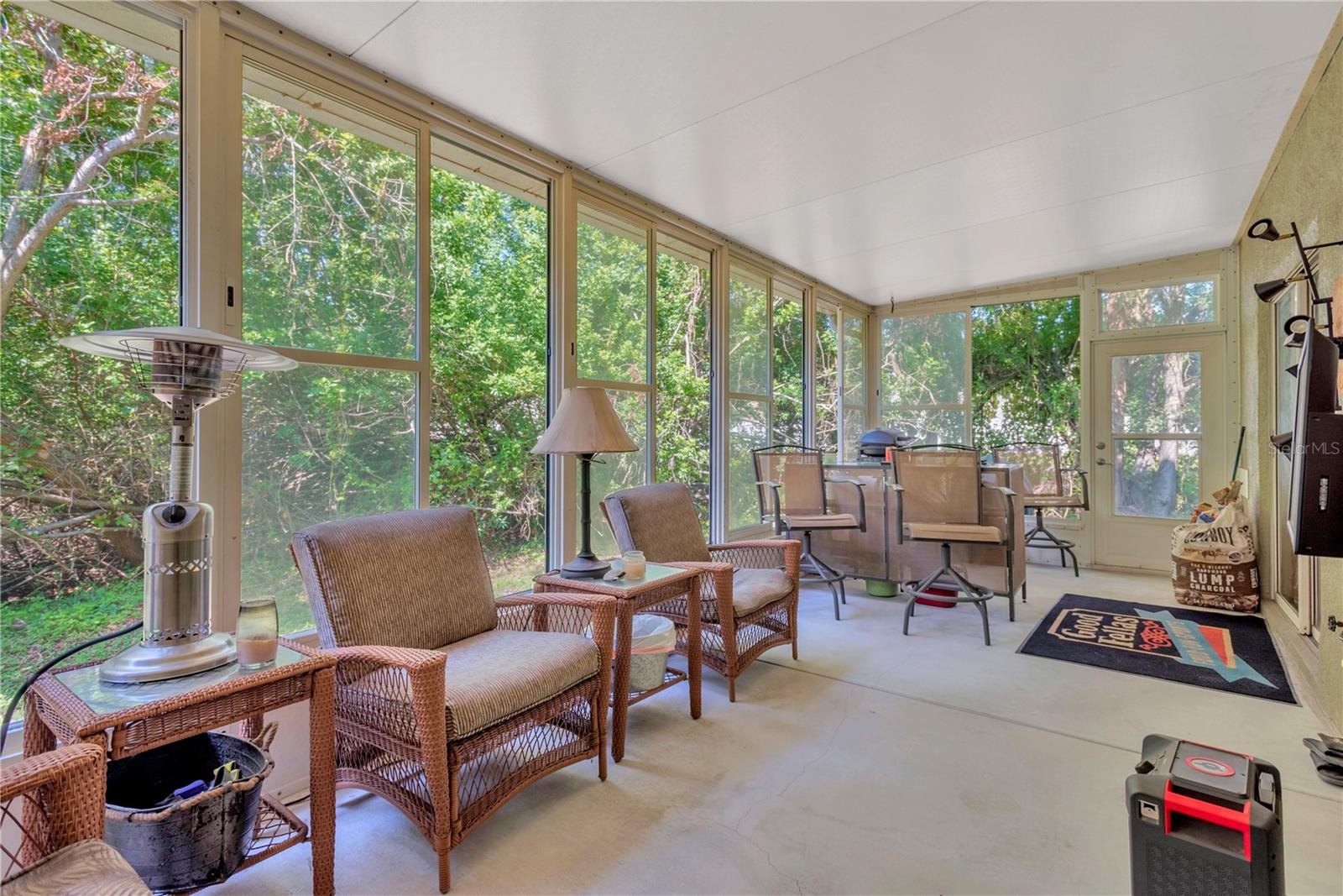 CASA BLANCA - Residential