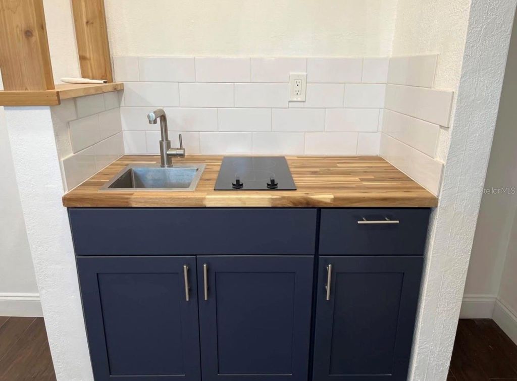 Photo of 574 Bay Esplanade #5, Clearwater Beach, FL 33767 (MLS # TB8482112)