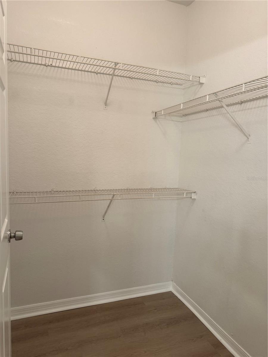 FOUNTAINS/METRO WEST CONDO - Residential