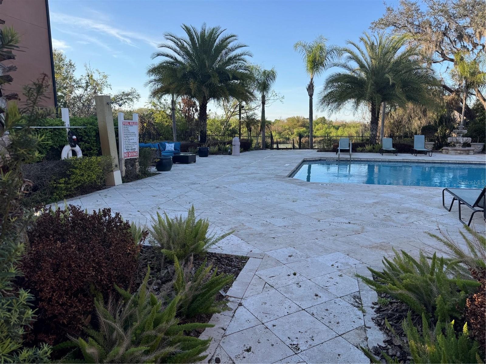 6025 WESTGATE DRIVE 2518