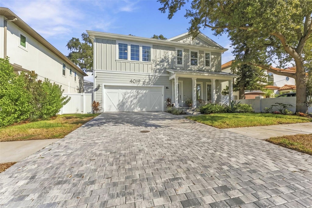 Photo of 4019 W Santiago Street, Tampa, FL 33629 (MLS # TB8562060)