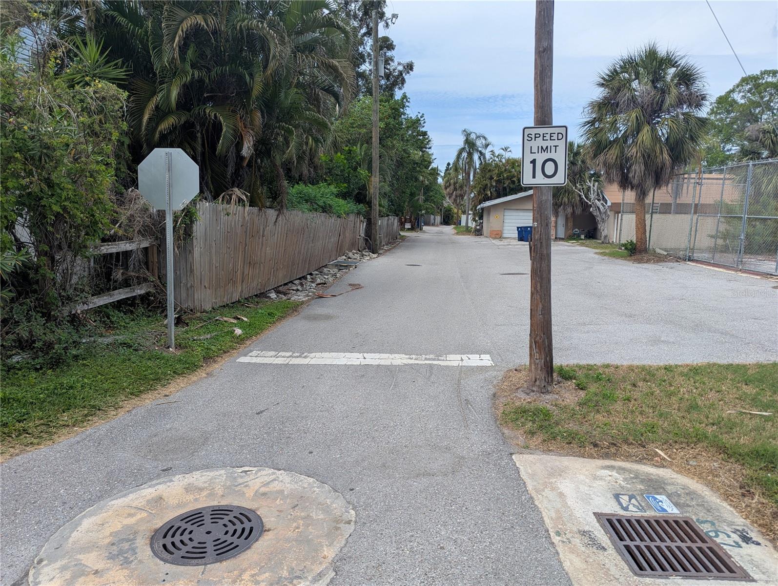 7001 & 7011 HIBISCUS AVENUE S