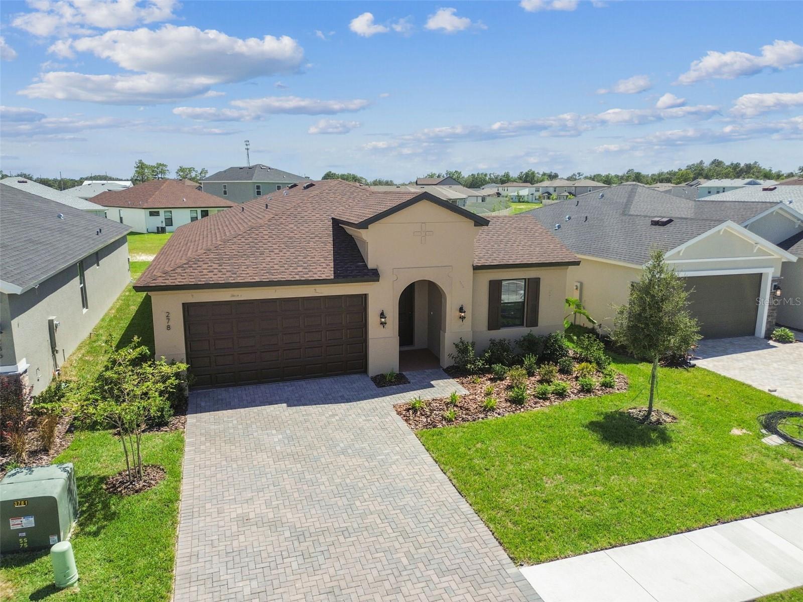 278 HILLSHIRE PLACE