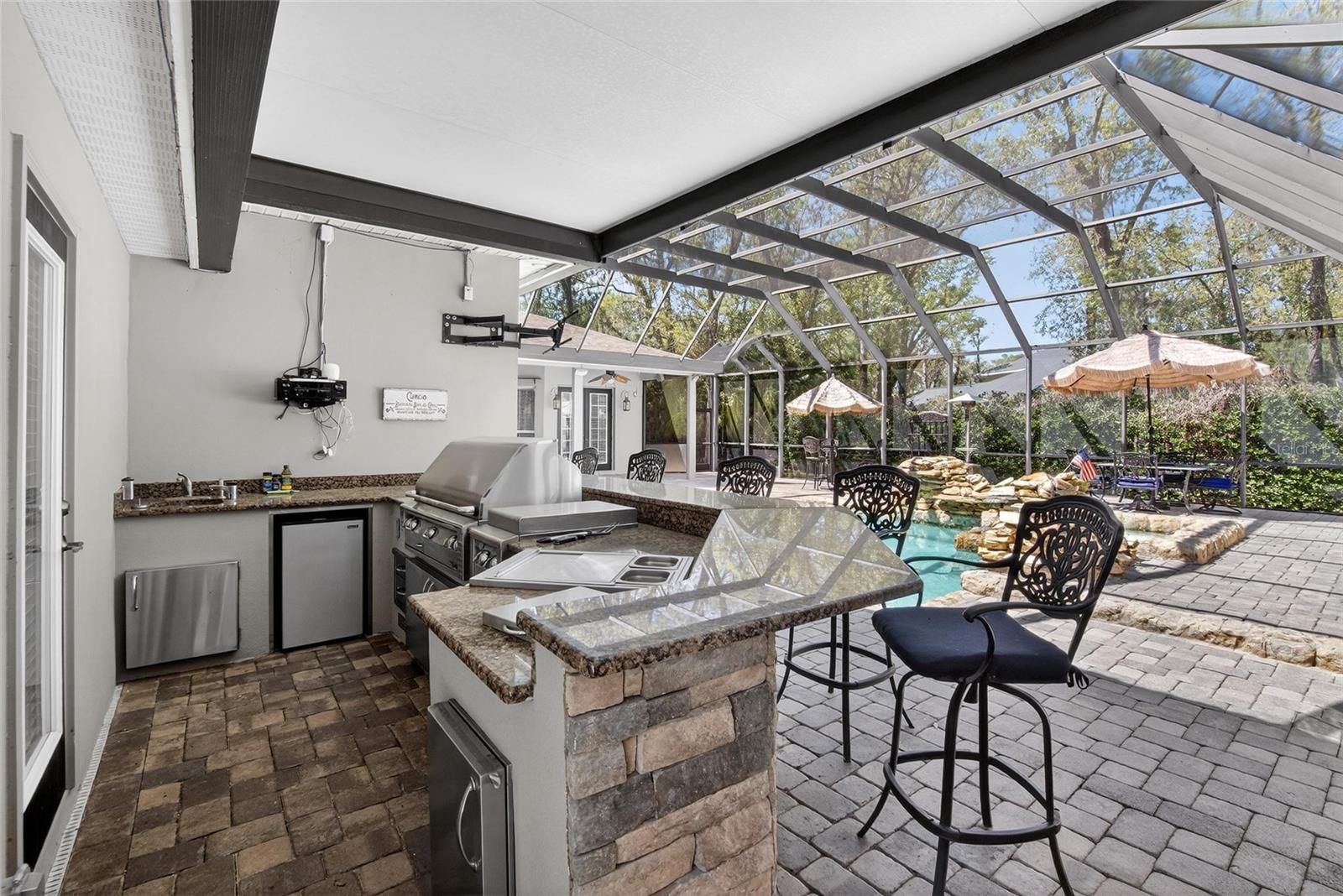 FISH HAWK TRAILS UN 1 & 2 - Residential