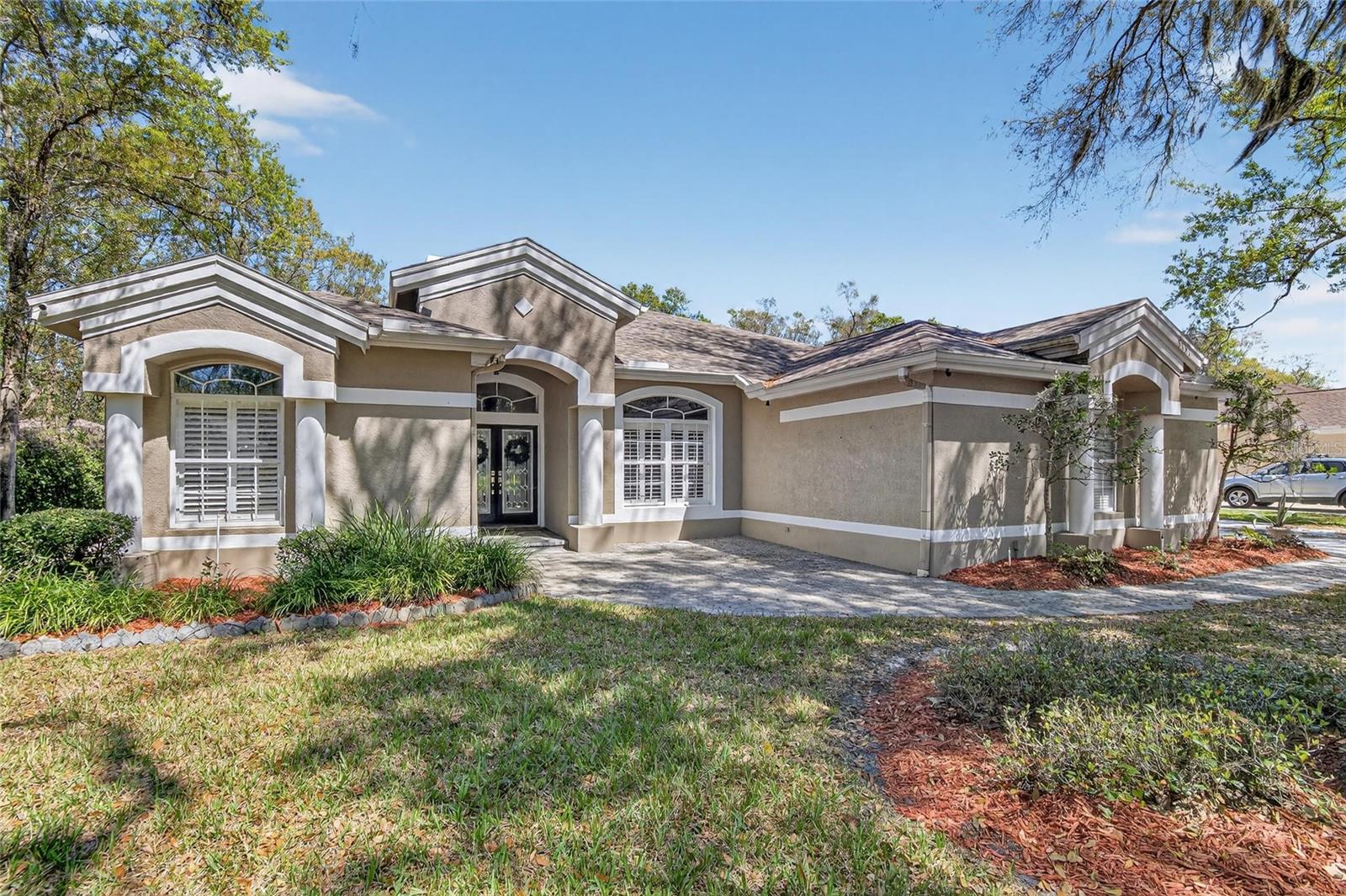 FISH HAWK TRAILS UN 1 & 2 - Residential