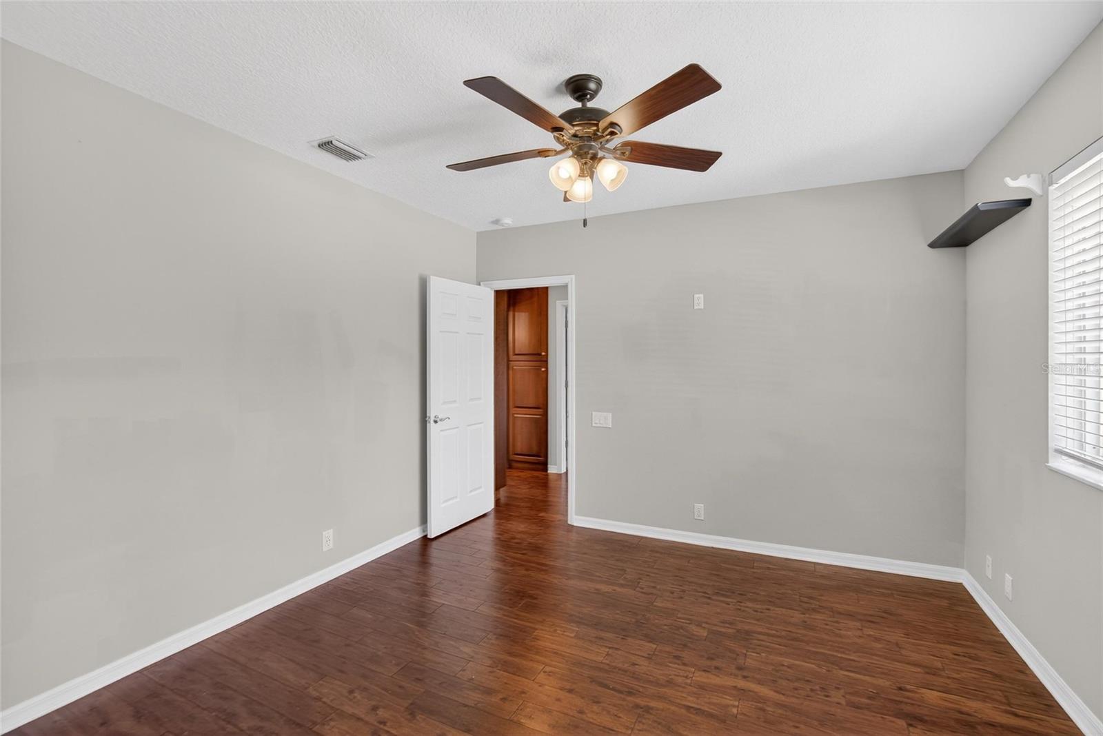 FISH HAWK TRAILS UN 1 & 2 - Residential