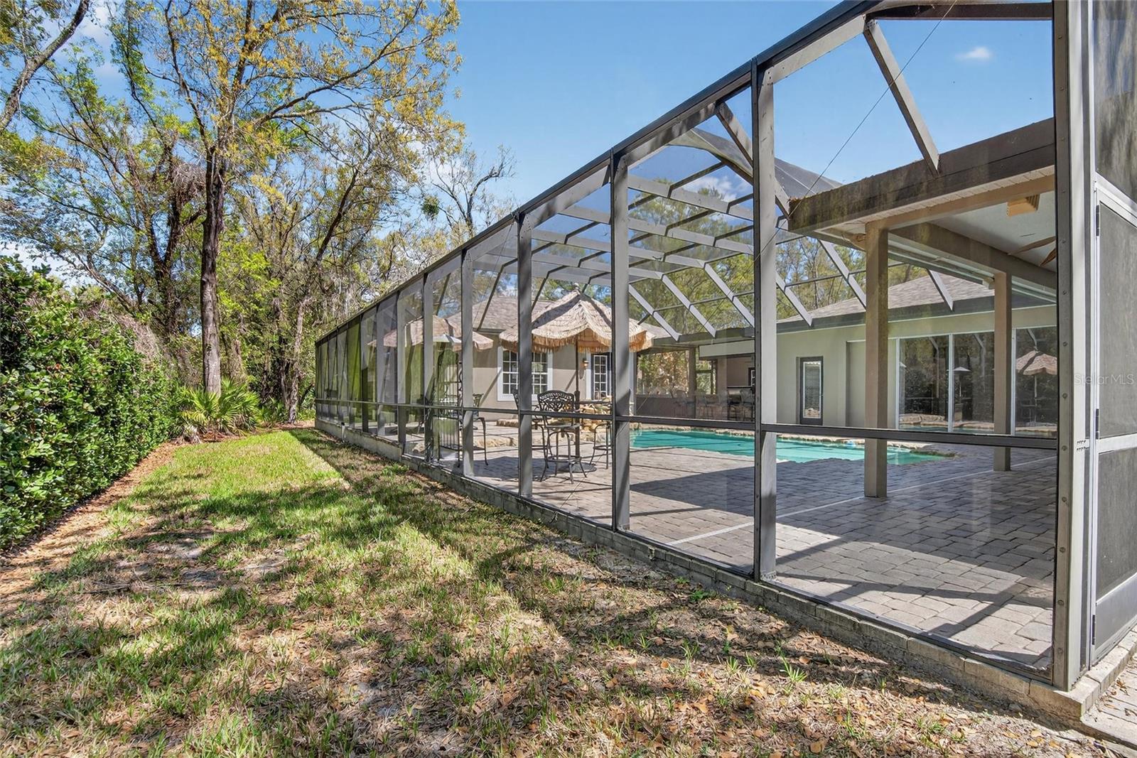 FISH HAWK TRAILS UN 1 & 2 - Residential