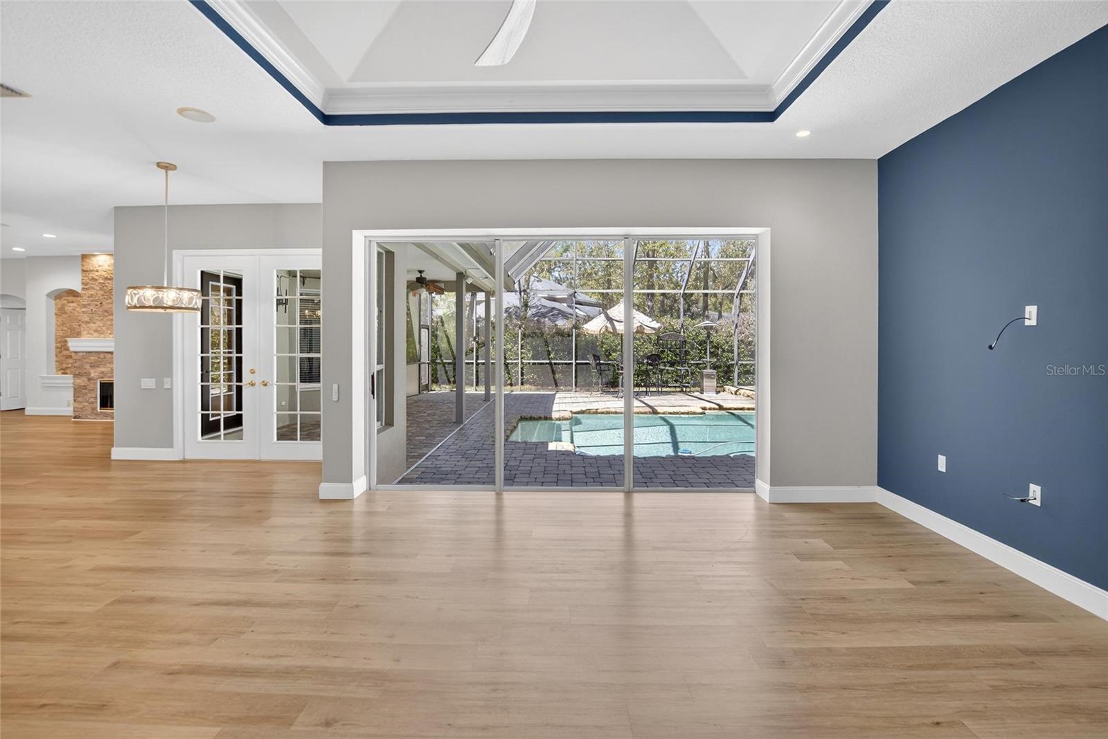 FISH HAWK TRAILS UN 1 & 2 - Residential