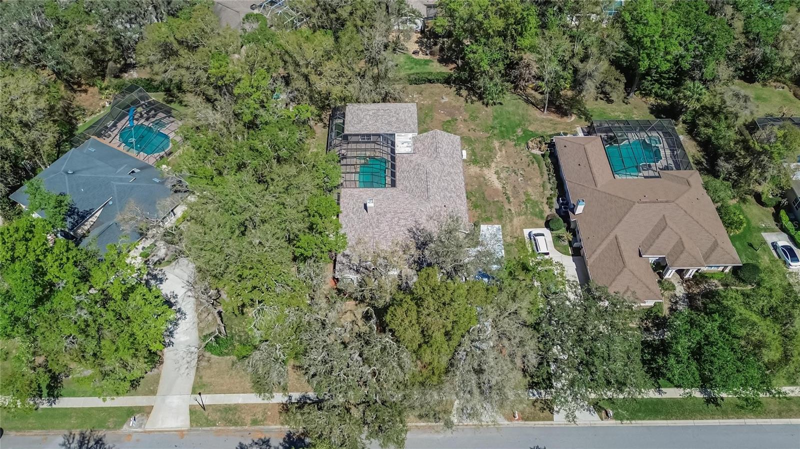 FISH HAWK TRAILS UN 1 & 2 - Residential