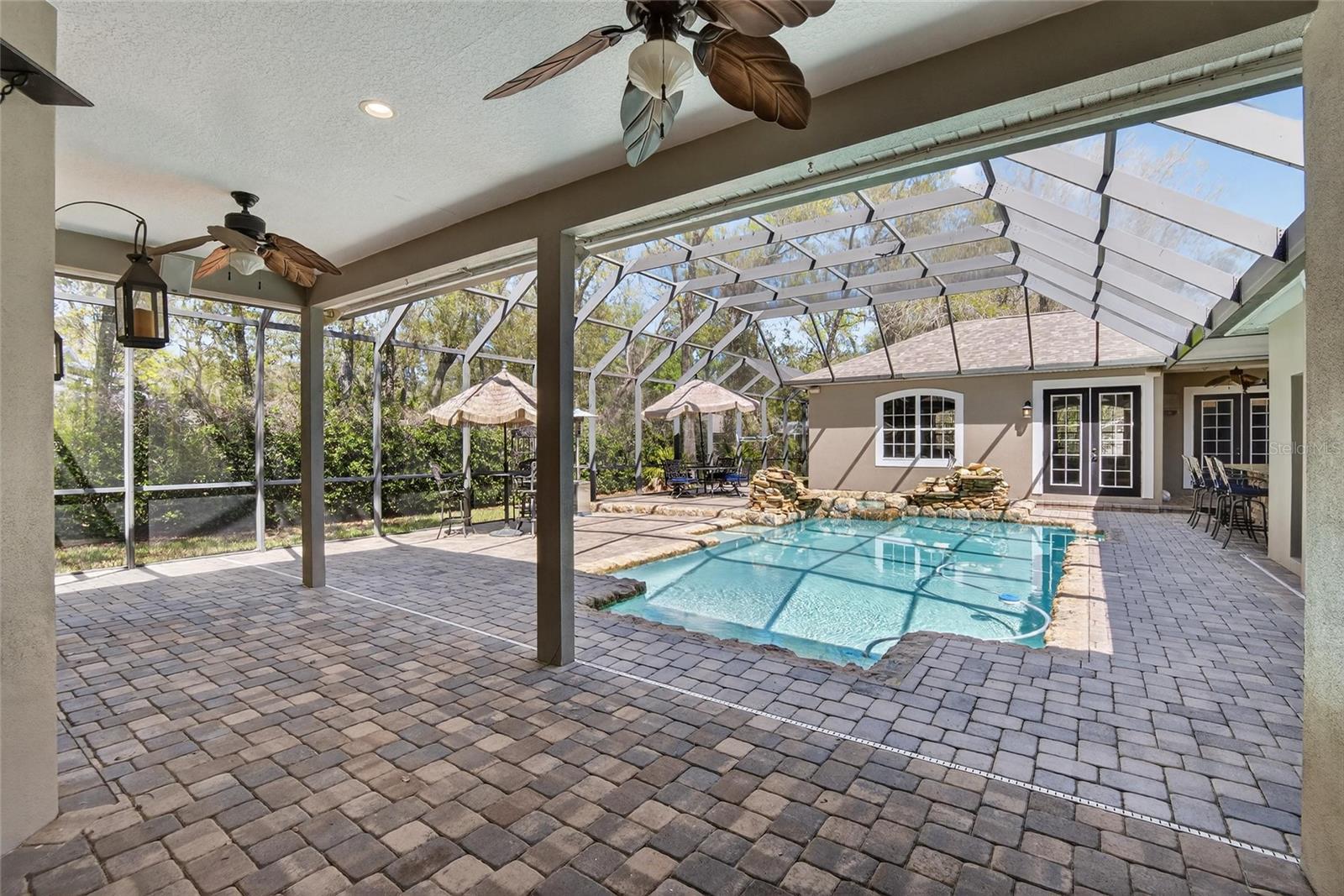 FISH HAWK TRAILS UN 1 & 2 - Residential