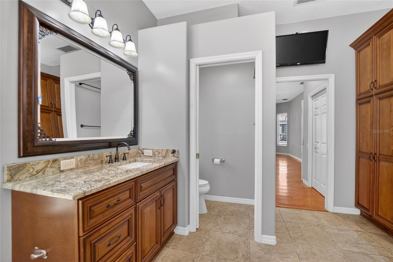 FISH HAWK TRAILS UN 1 & 2 - Residential