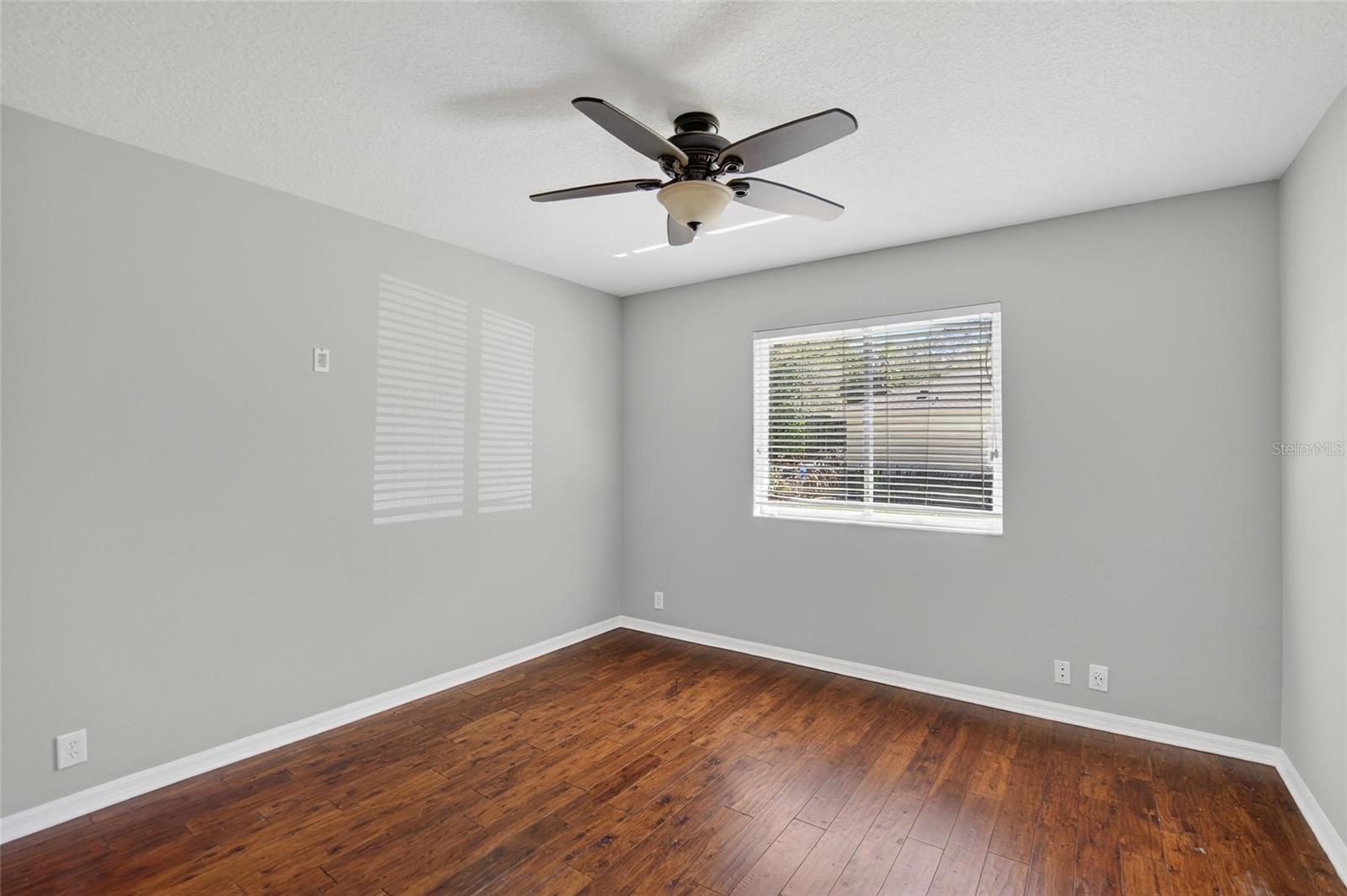 FISH HAWK TRAILS UN 1 & 2 - Residential