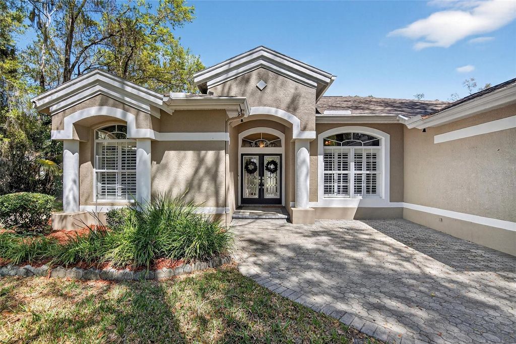 Photo of 5838 Audubon Manor Boulevard, Lithia, FL 33547 (MLS # TB8485912)
