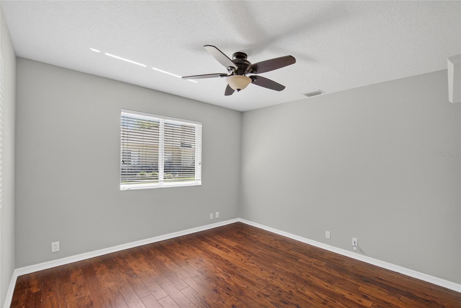 FISH HAWK TRAILS UN 1 & 2 - Residential