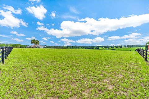 Tiny photo for 5492 Nantahala Lane, Lady Lake, FL 32159 (MLS # G5112689)