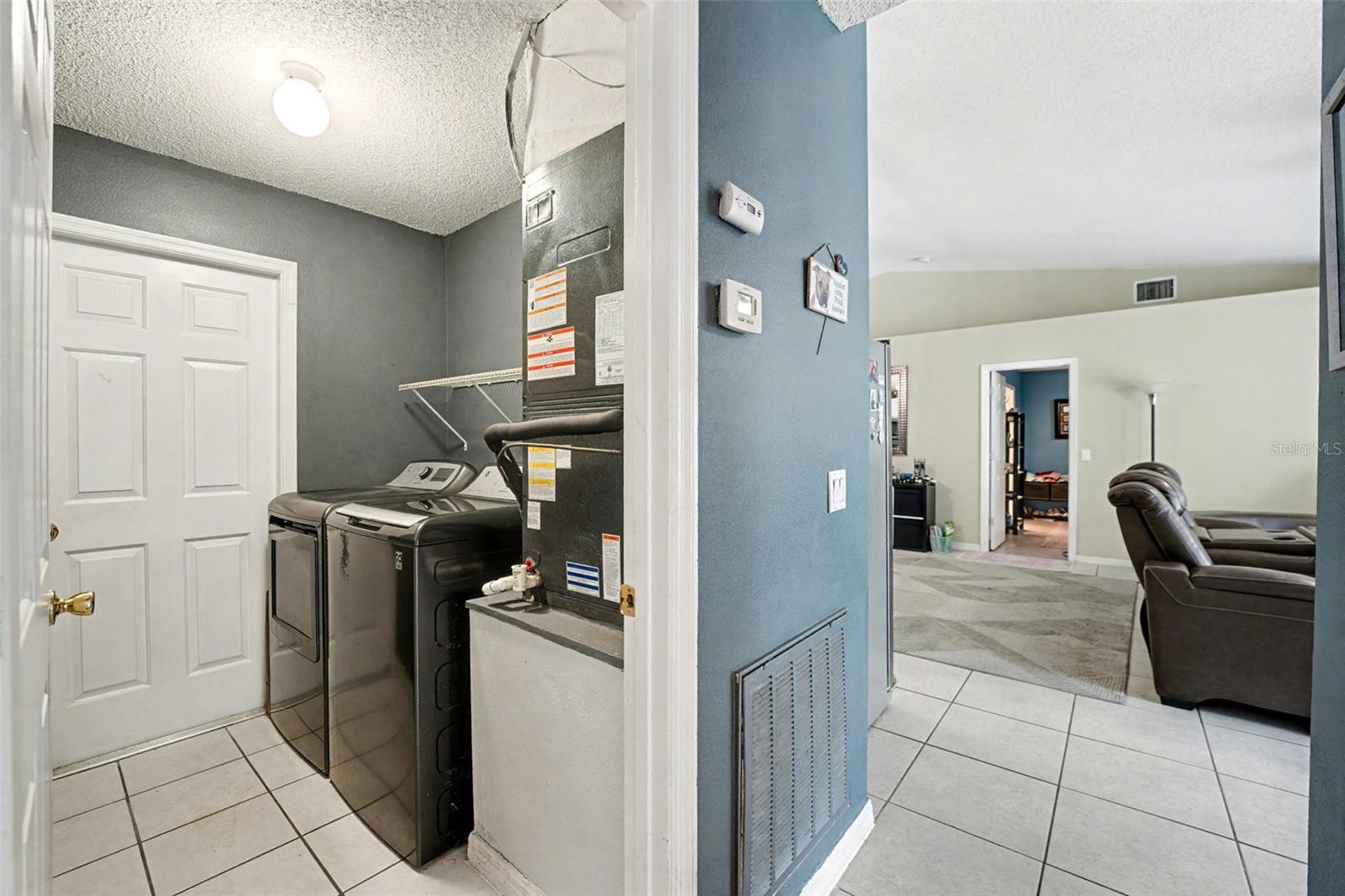 POINCIANA ESTATES SEC B - Residential