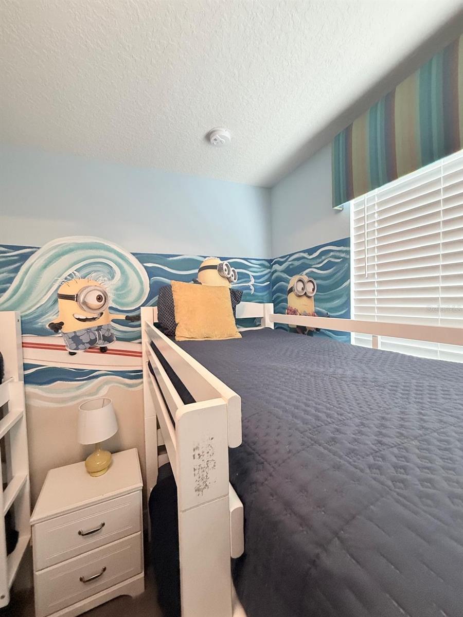 HIDDEN FOREST AT SILVER CREEK - Residential Lease