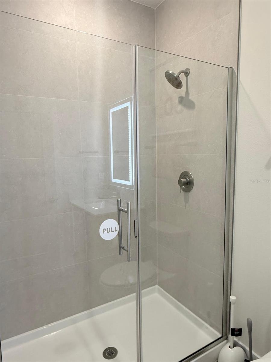 HIDDEN FOREST AT SILVER CREEK - Residential Lease