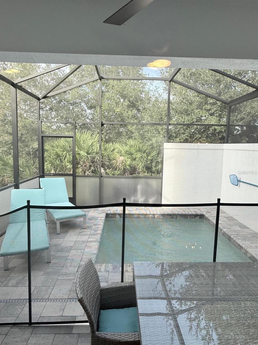 HIDDEN FOREST AT SILVER CREEK - Residential Lease